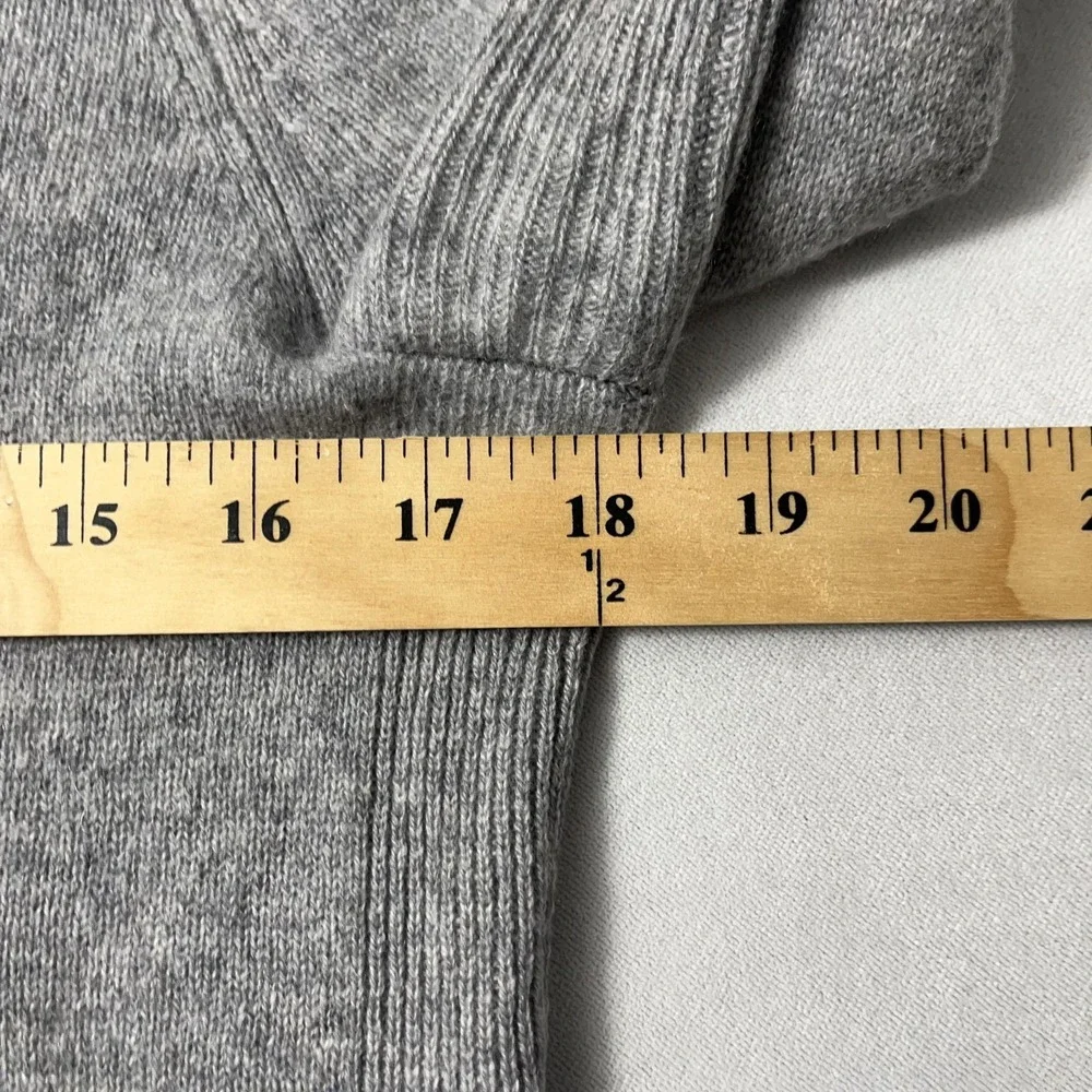 Halogen Cashmere Sweater Women Small Gray Pullover
